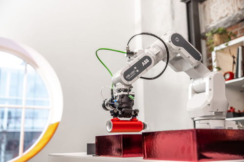 新開局經濟半年報 一線觀察 從兩個20 左右感受上海經濟發展新動能